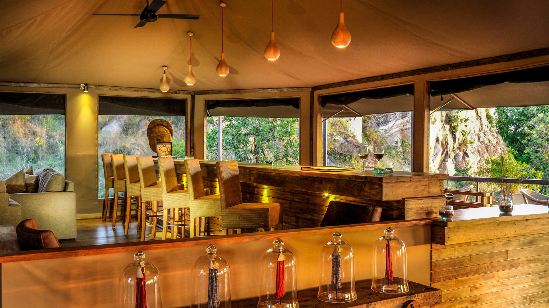 1756829479475kh bar area 1