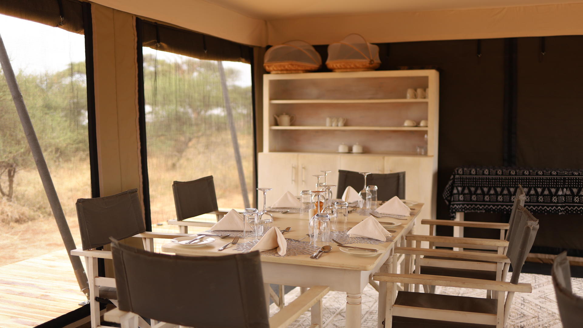 Lolkisale Camp en su destino