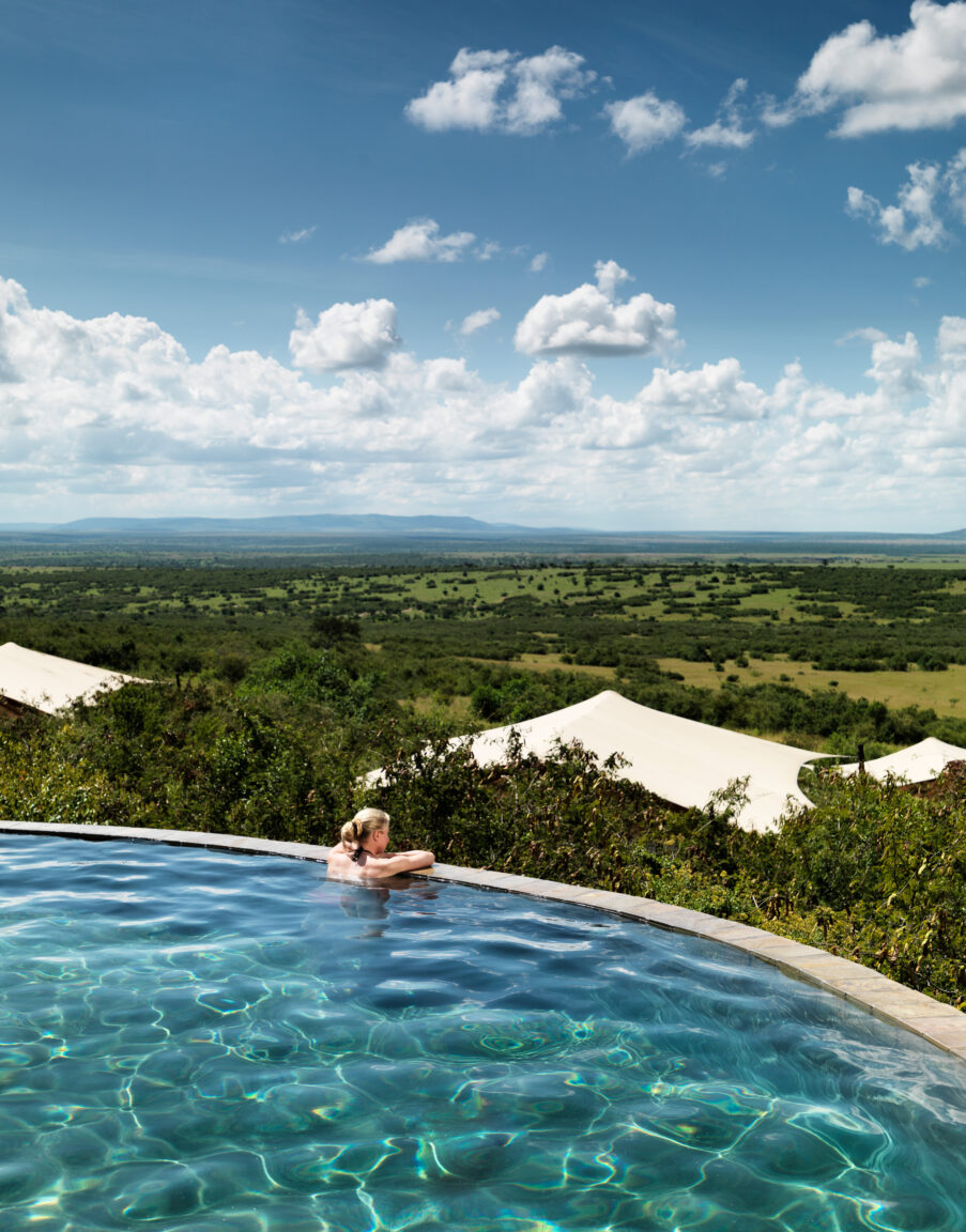 Reception pool