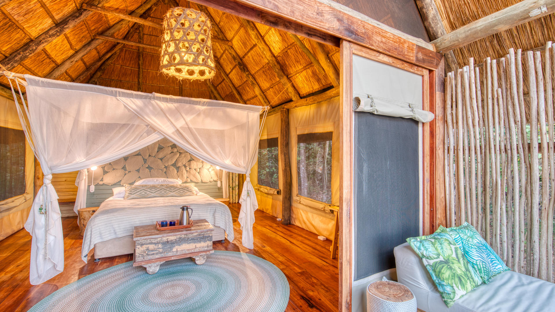 Mm mahale room12