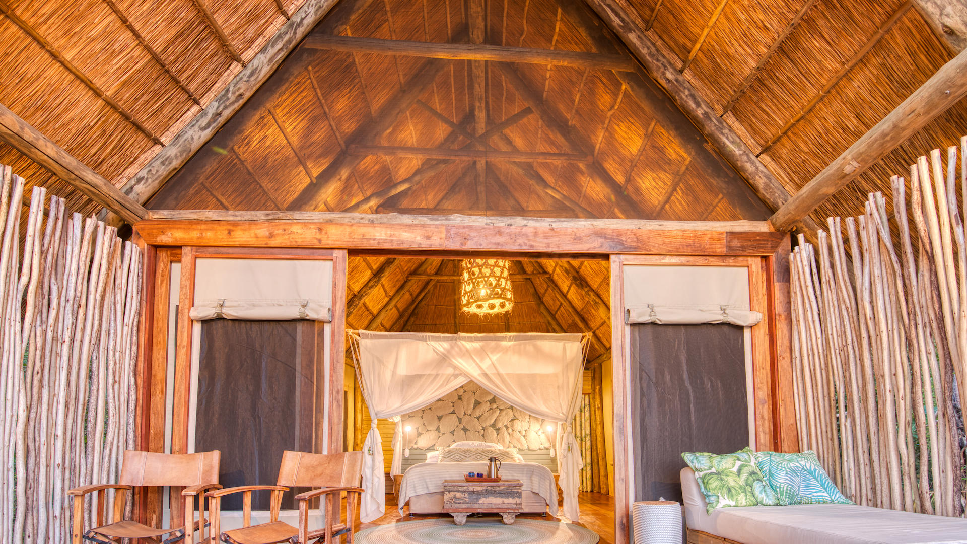Mm mahale room13