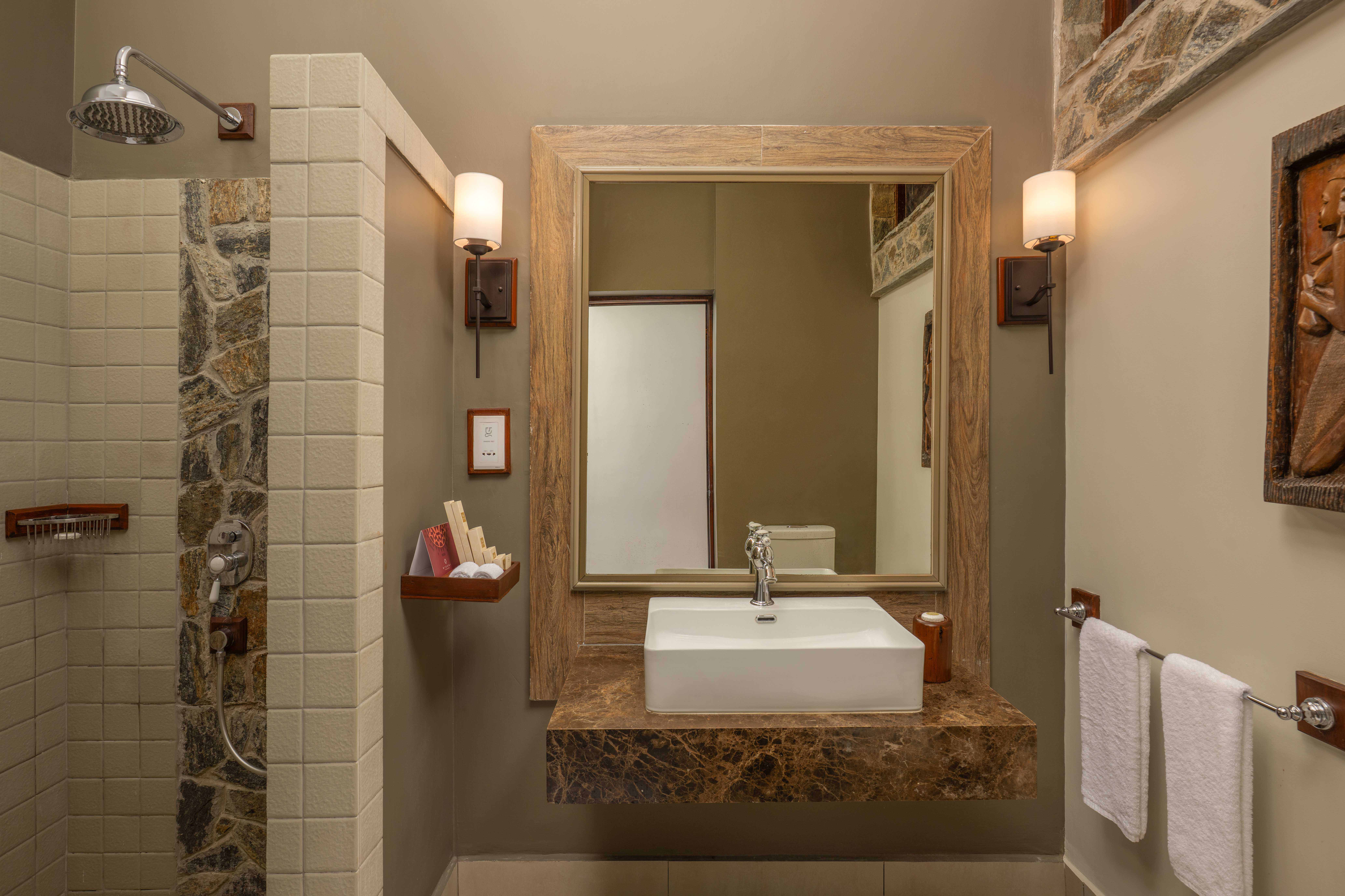 Wellworth mikumi wildlife lodge bathroom