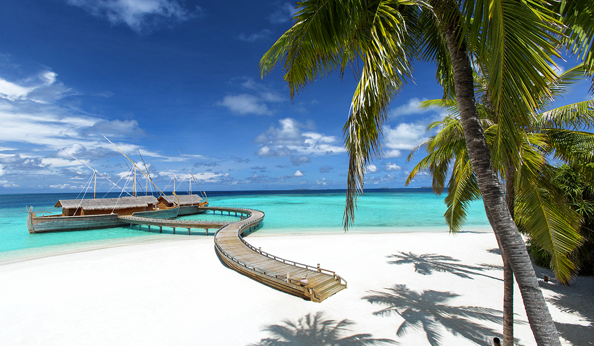 Milaidhoo maldives batheli by the reef 1200x700 1