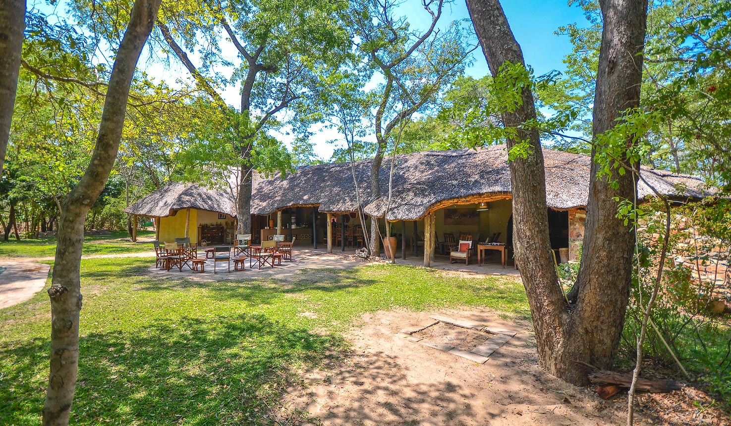 Miombo Safari Camp en su destino