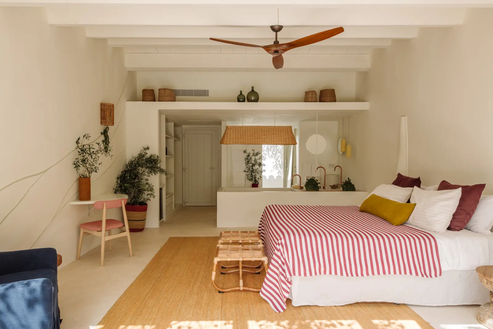 Rooms 28 1734440678 bsay
