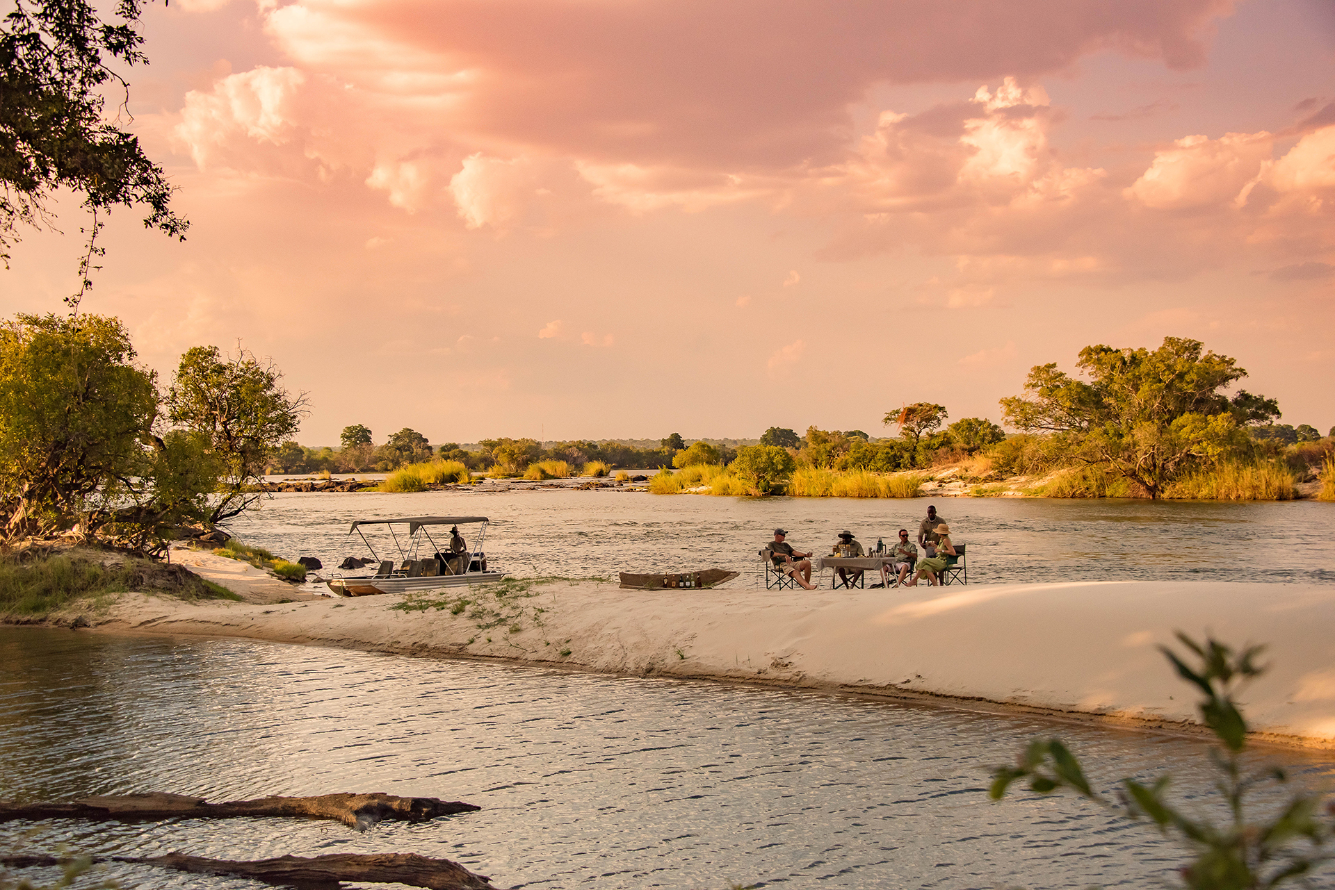 Mpala Jena Camp en Zambezi National Park