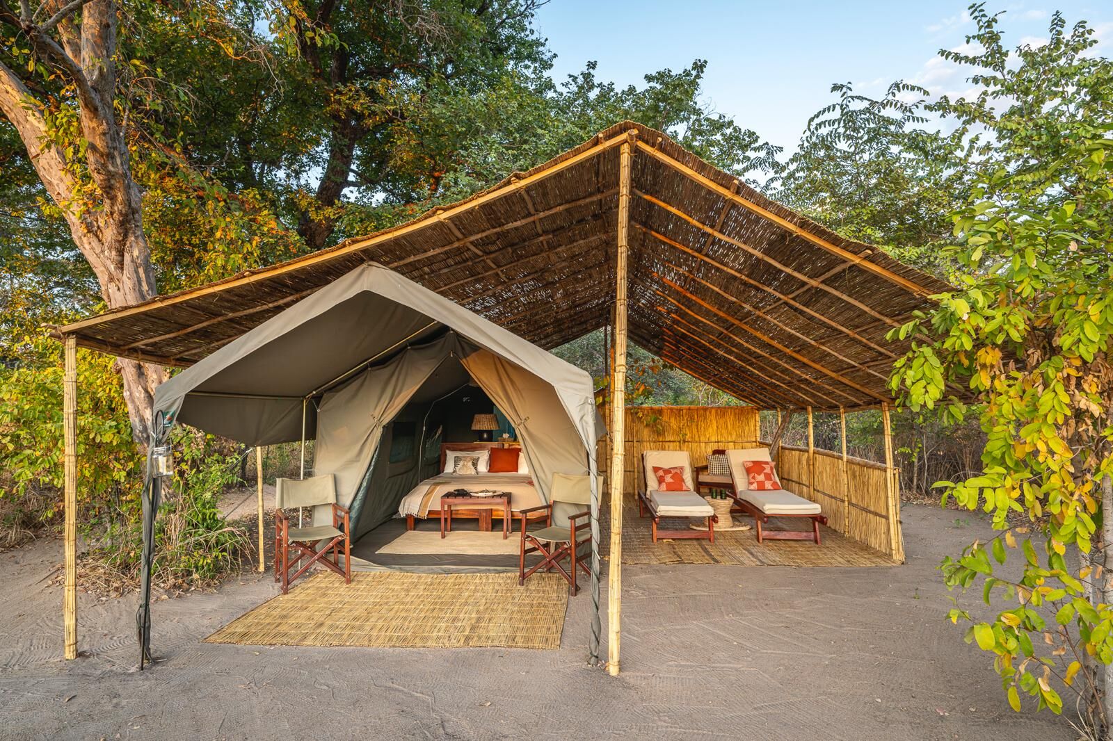 Nkonzi Camp en su destino
