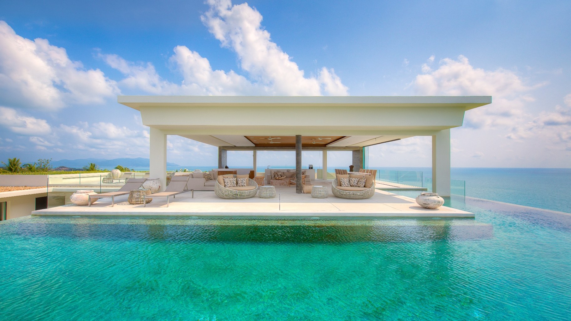 Samujana villa 16x9