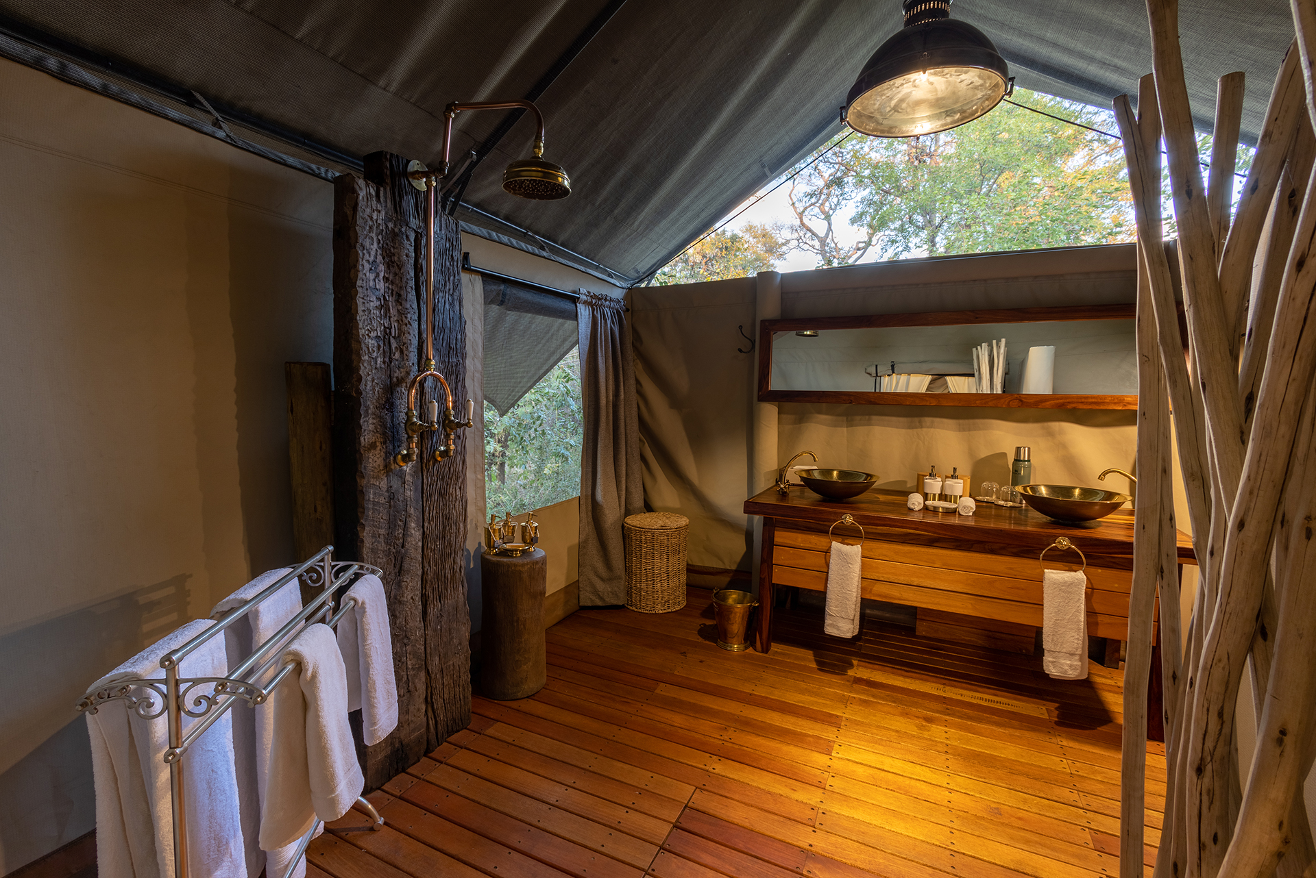 Selinda Explorers Camp en Reserva de Selinda