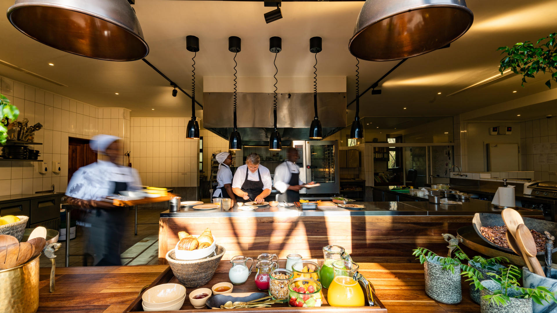 Singita sasakwa lodge interactive kitchen