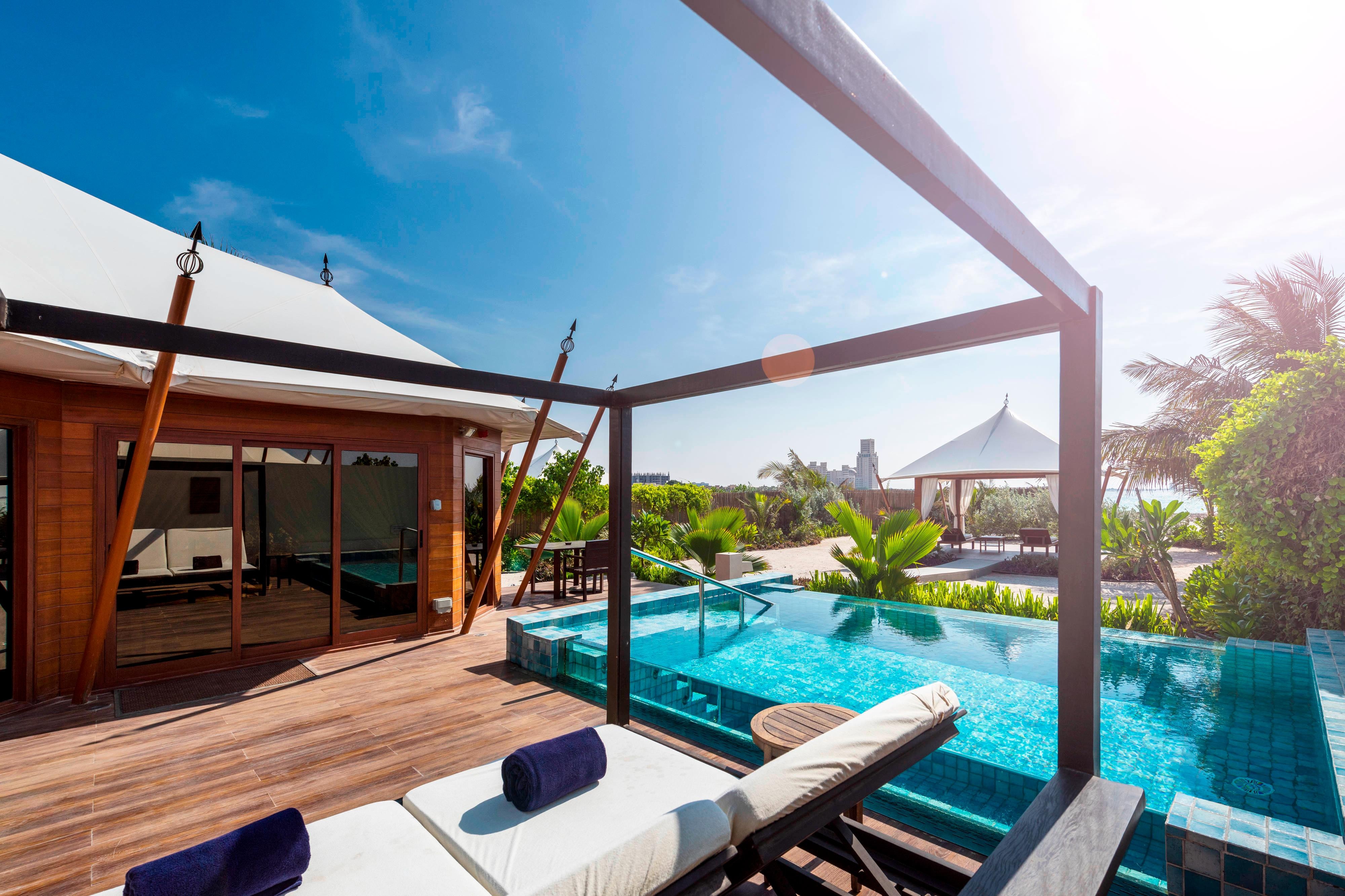 The Ritz-Carlton Ras Al Khaimah, Al Hamra Beach | LAT.40