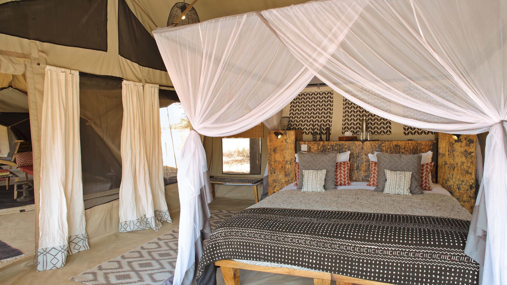 Ubuntu camp family tent interior