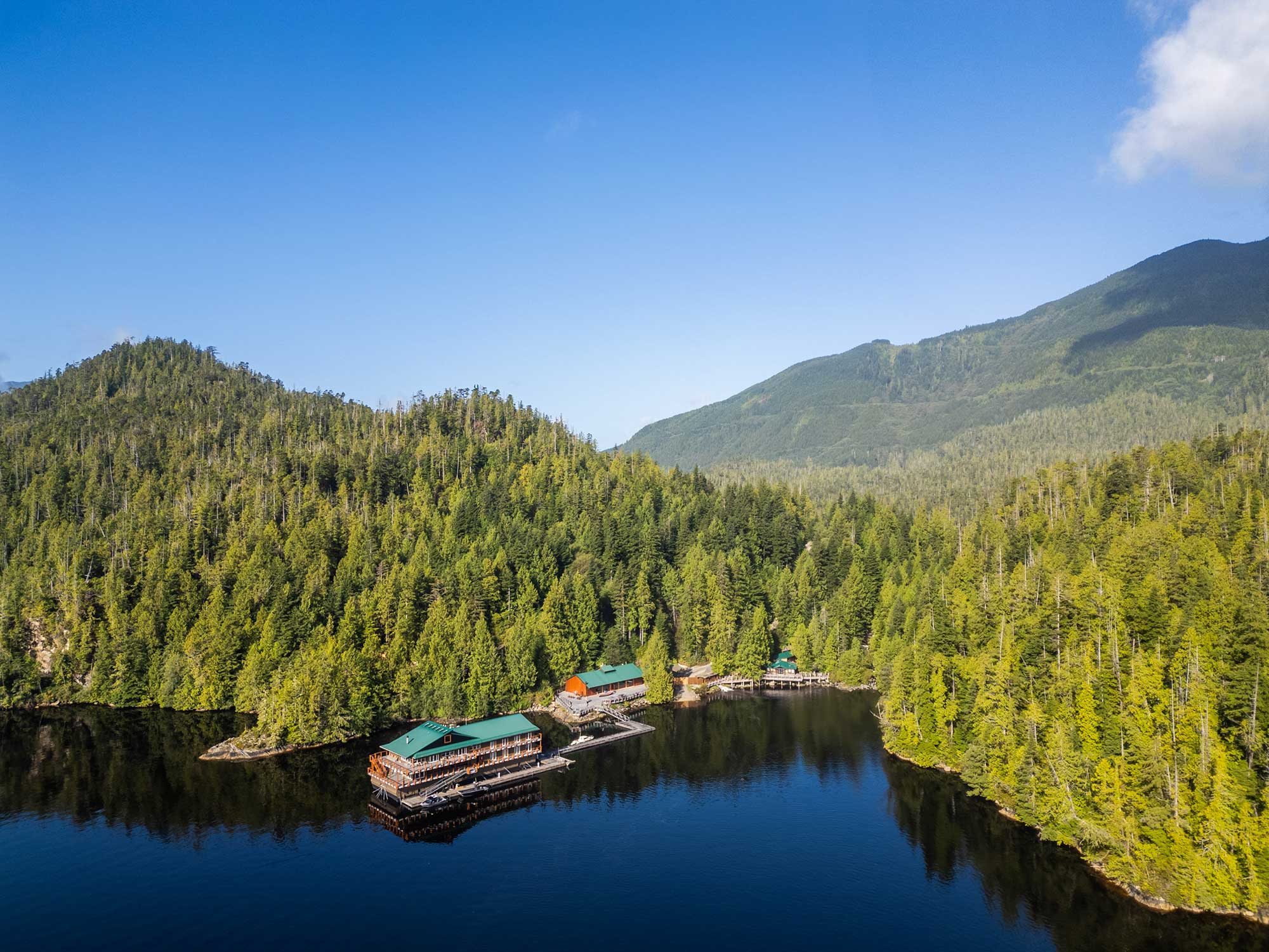 Tofino wilderness resort of 40