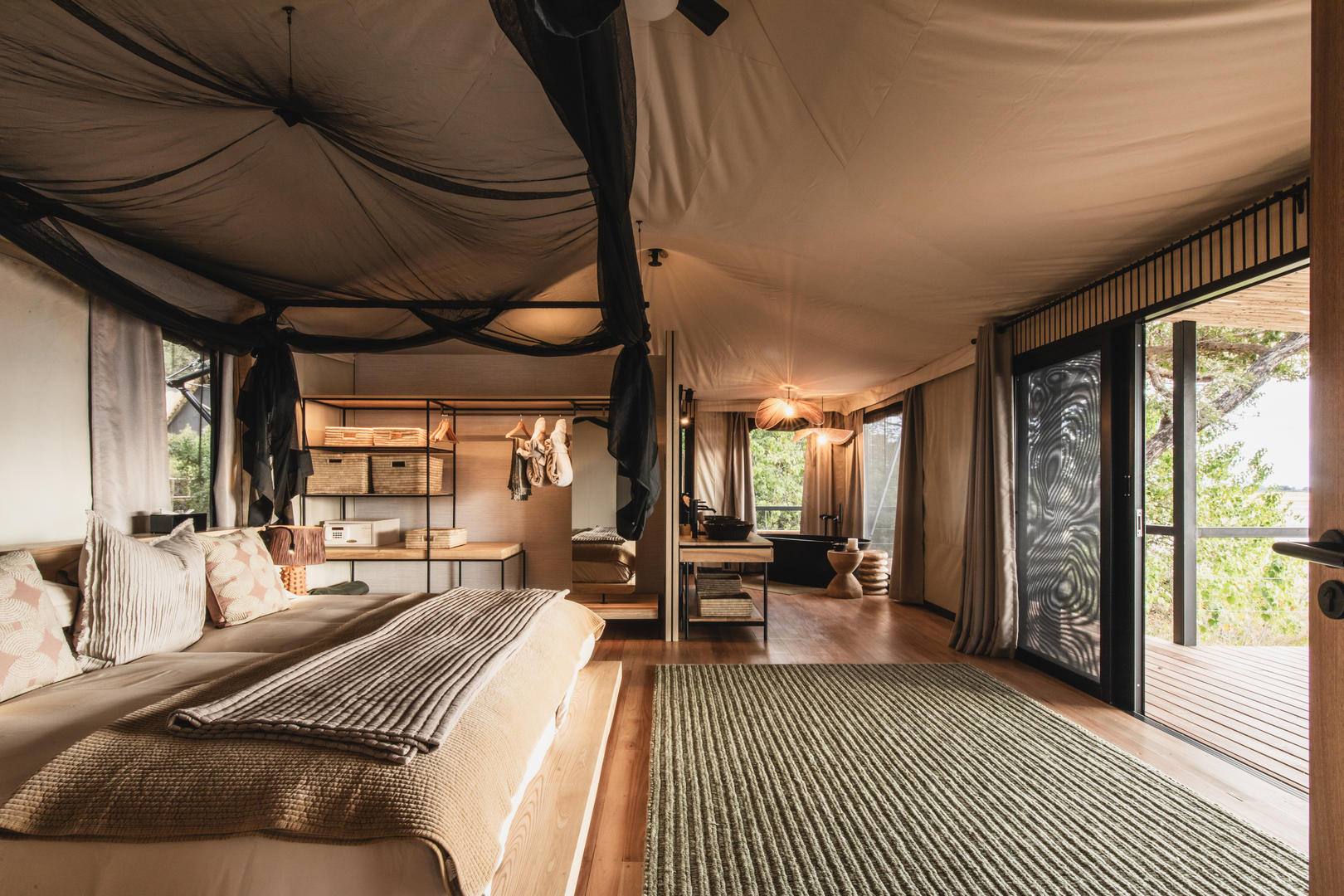 Tubu tree camp 18