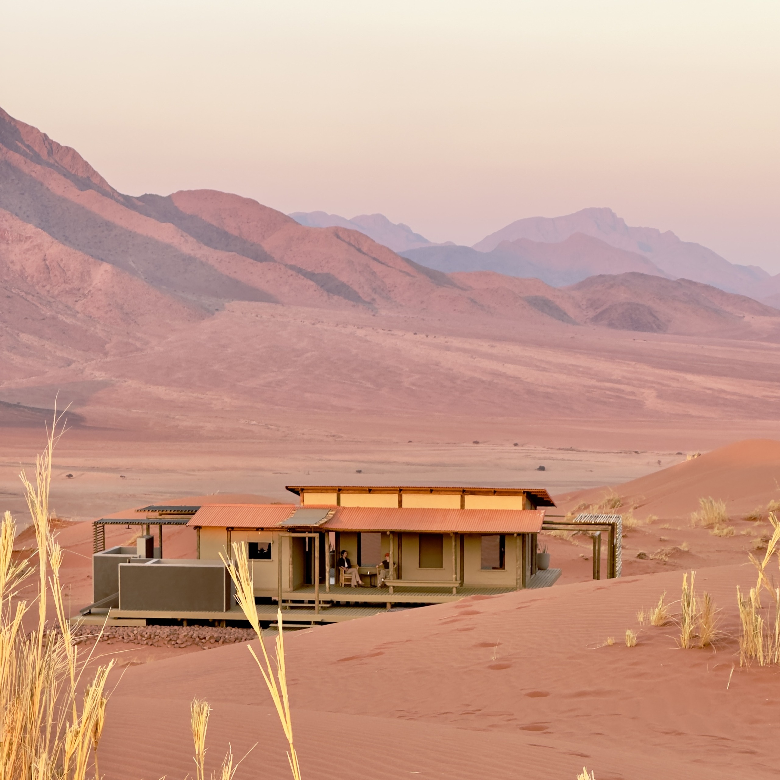 Wolwedans collection desert lodge grassy dunes