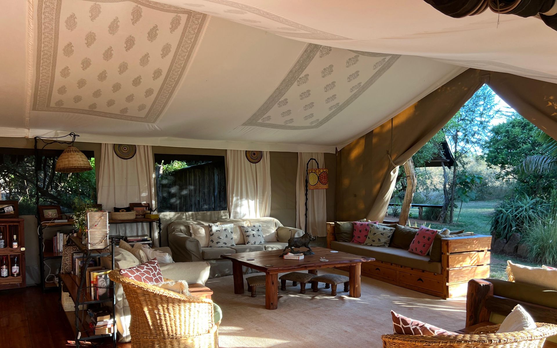 Ekorian's Mugie Camp en su destino