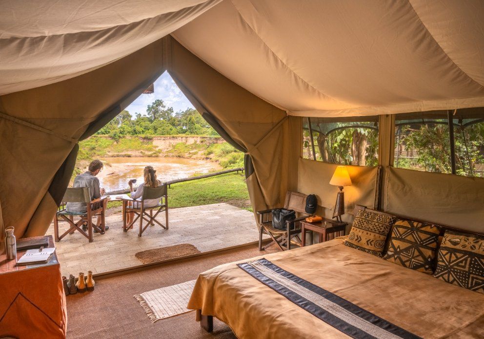 Guests on safari 14