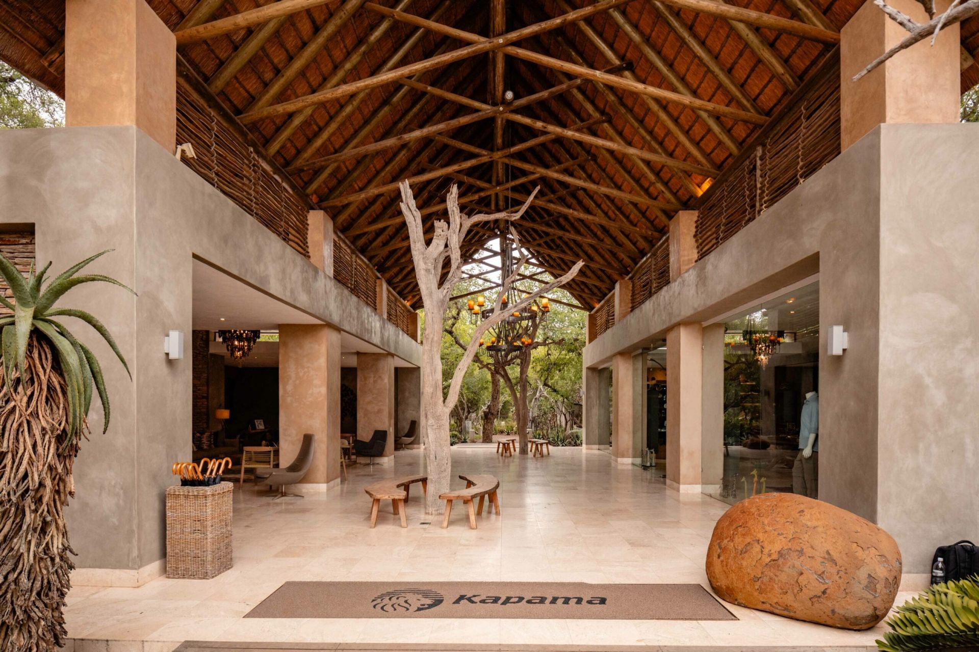 Kapama southern camp entrance hall scaled 1