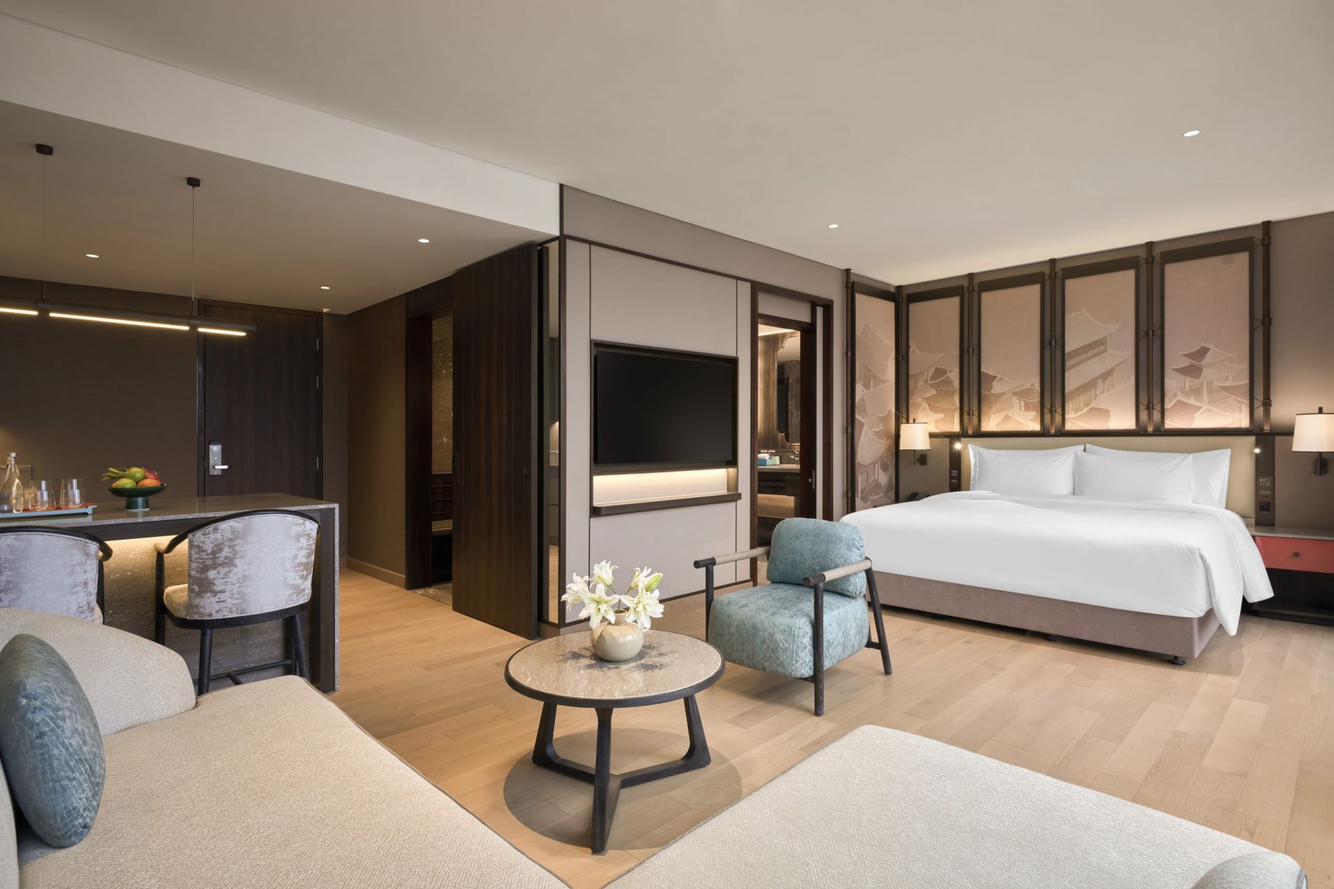 Dusit le palais tu hoa hanoi accommodation junior balcony suite one king interior overview 1