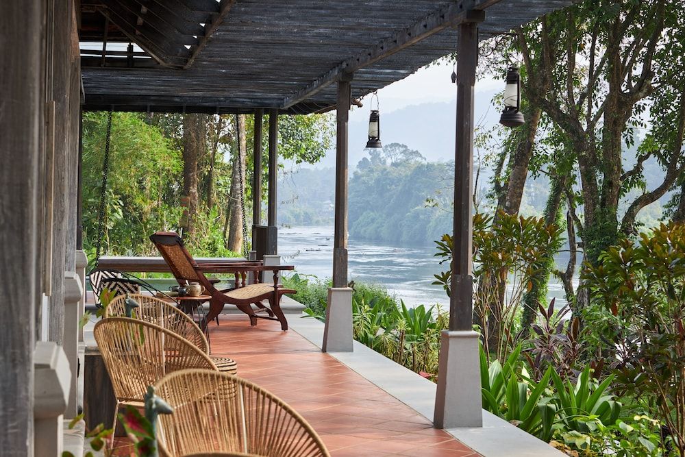 Periyar River Lodge en Thattekad