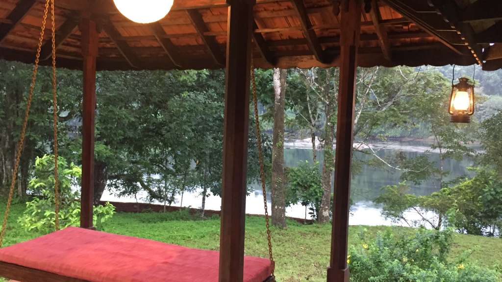 Periyar River Lodge en Thattekad