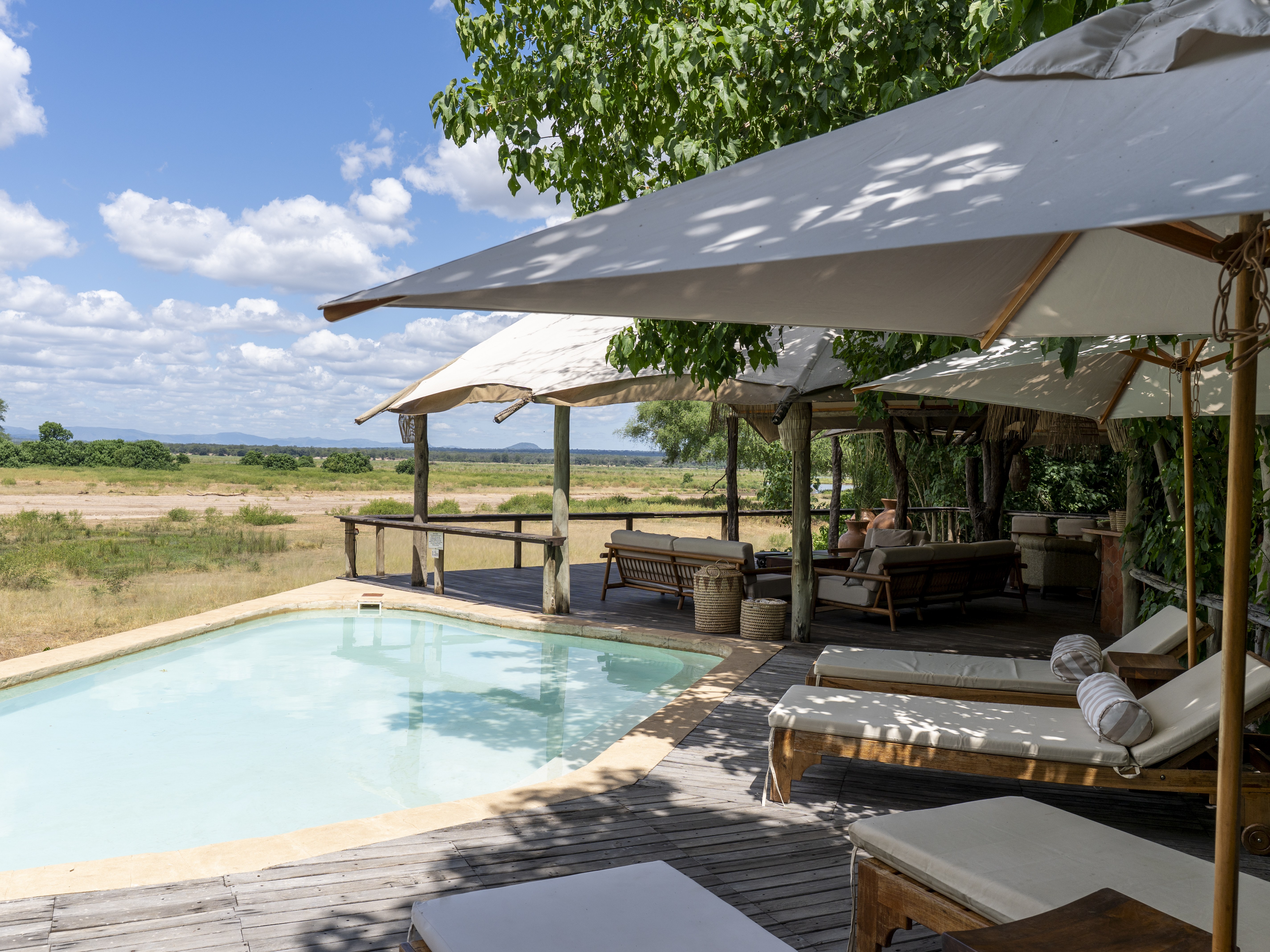 Dulini Anabezi, Lower Zambezi