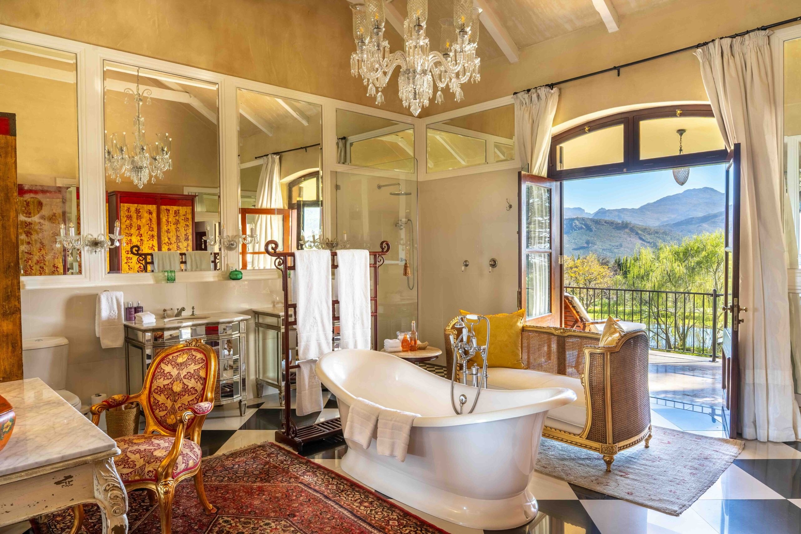 La Residence Superior Suite 6