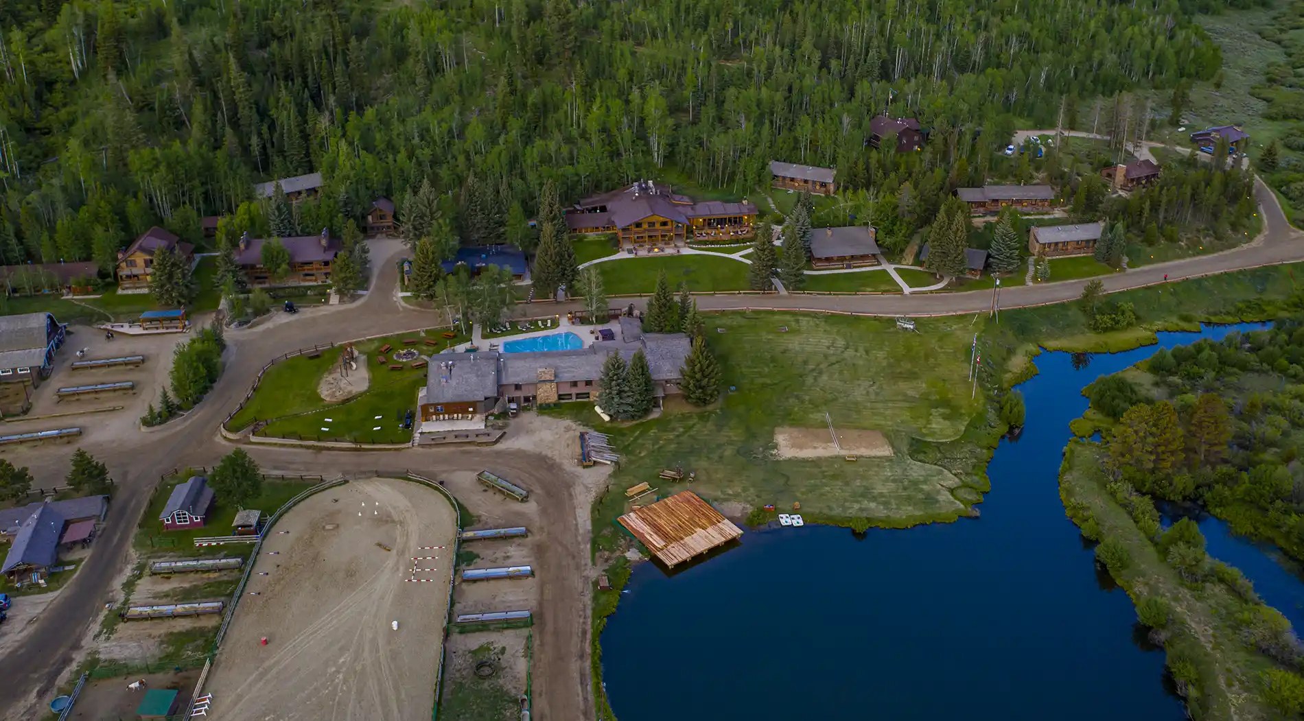 c lazy u ranch lodging