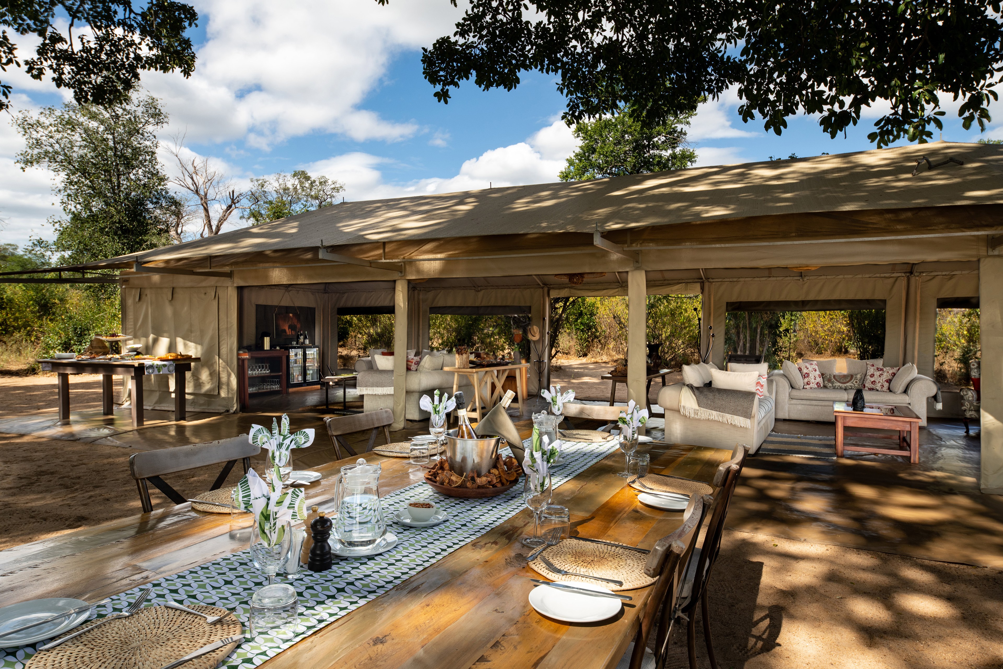 Ingwe Pan Camp, Mana Pools
