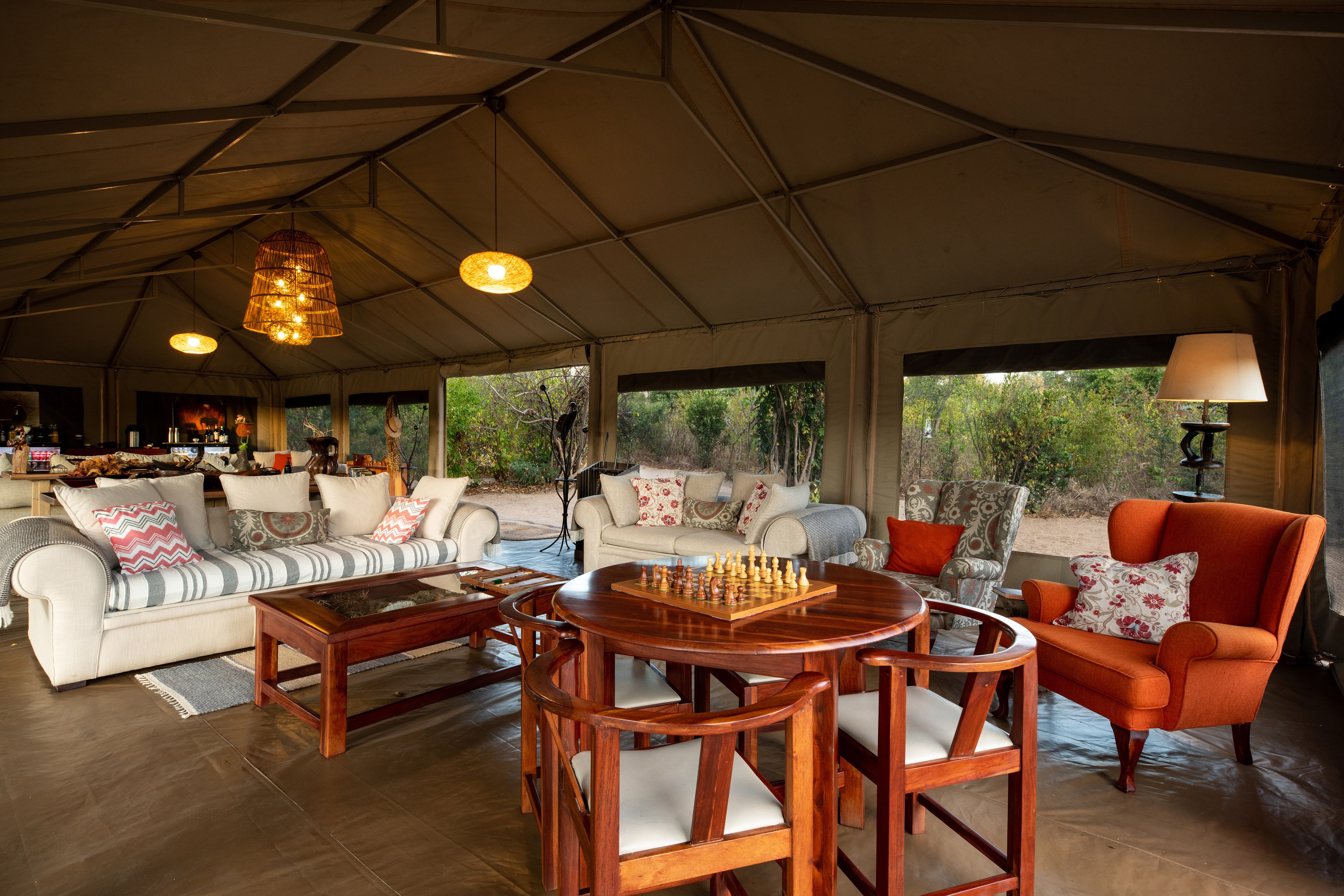 Ingwe Pan Camp, Mana Pools