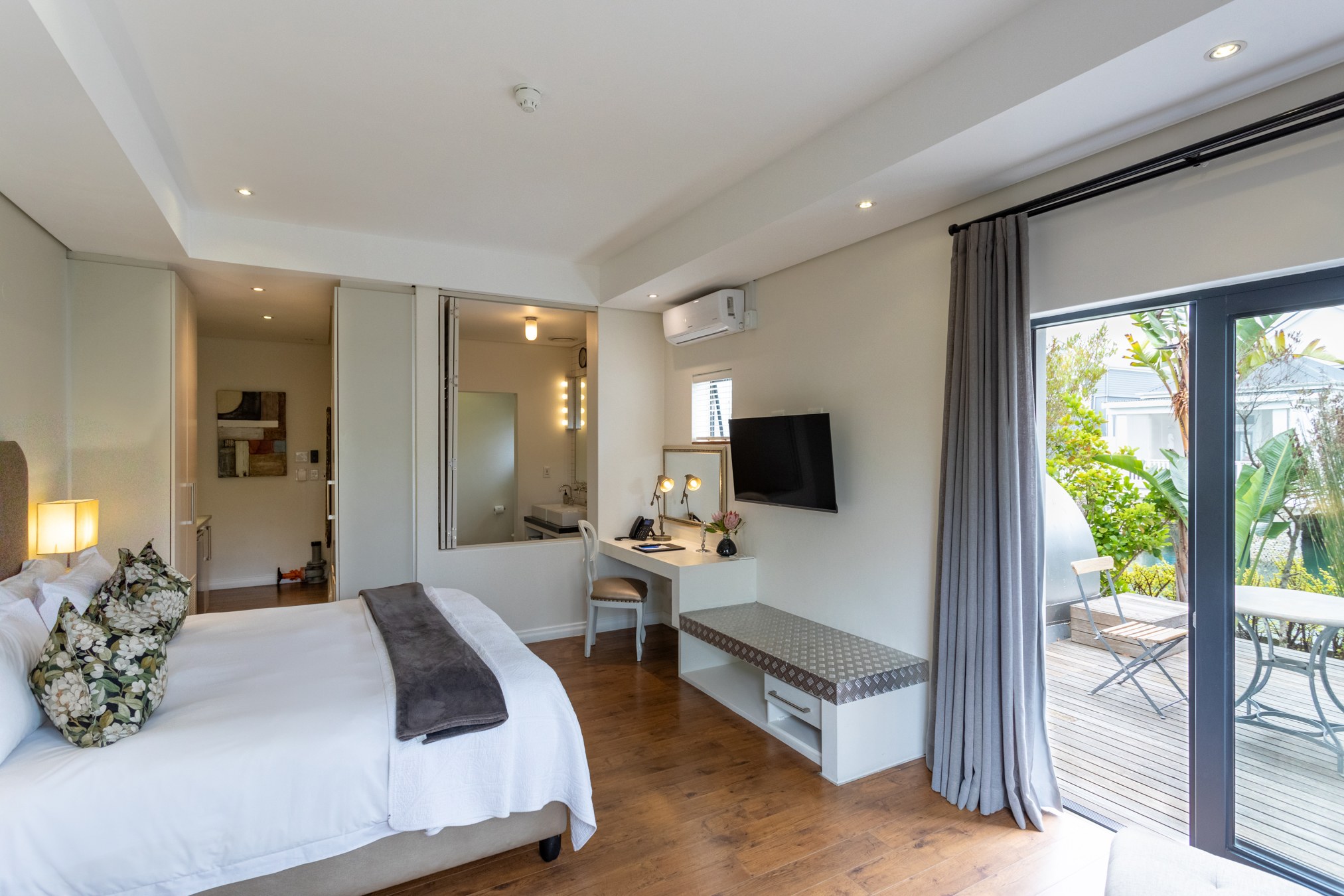 Turbine MvR Rooms Luxury 001 003