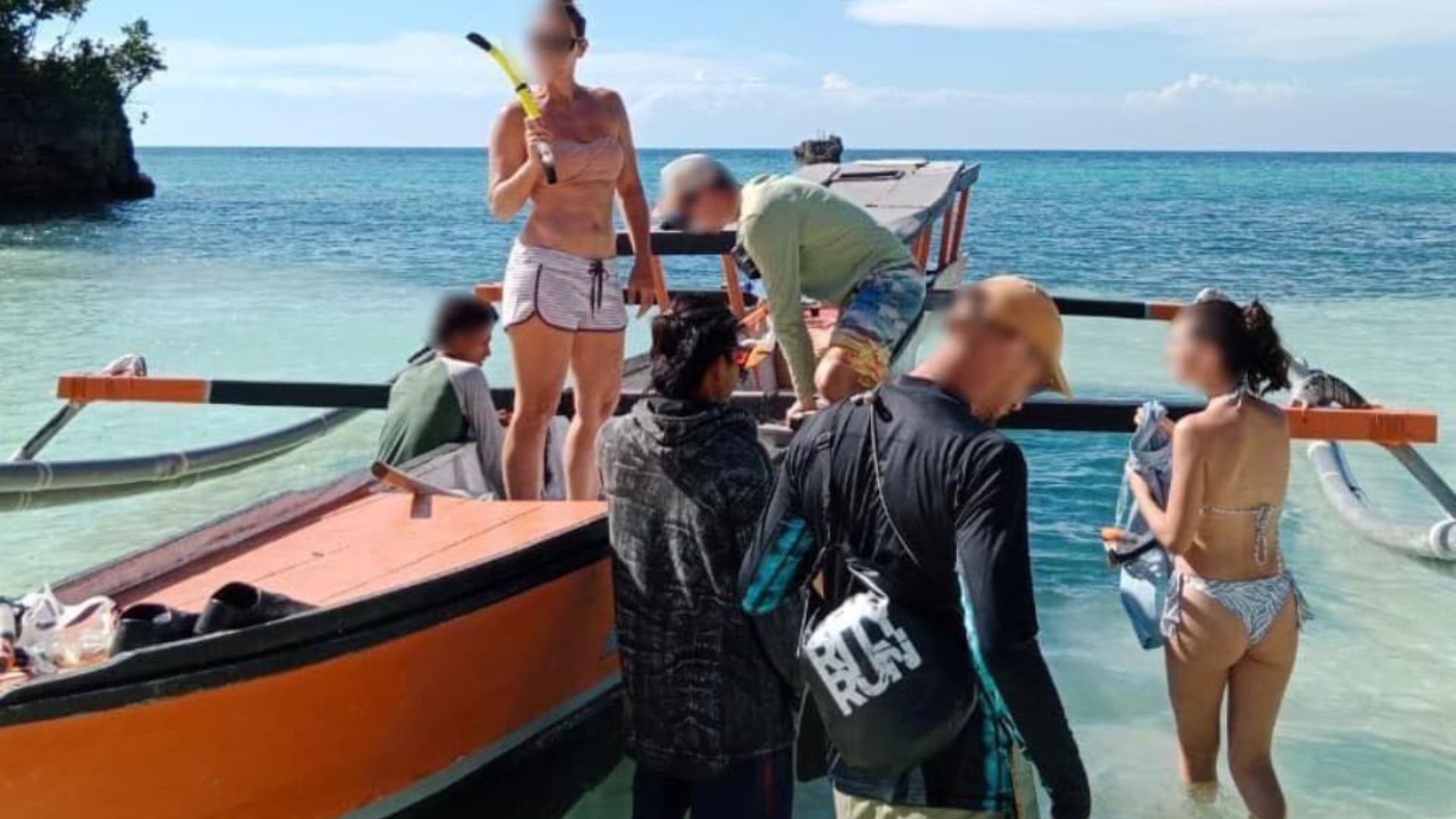 Lia Beach, Islas Togean
