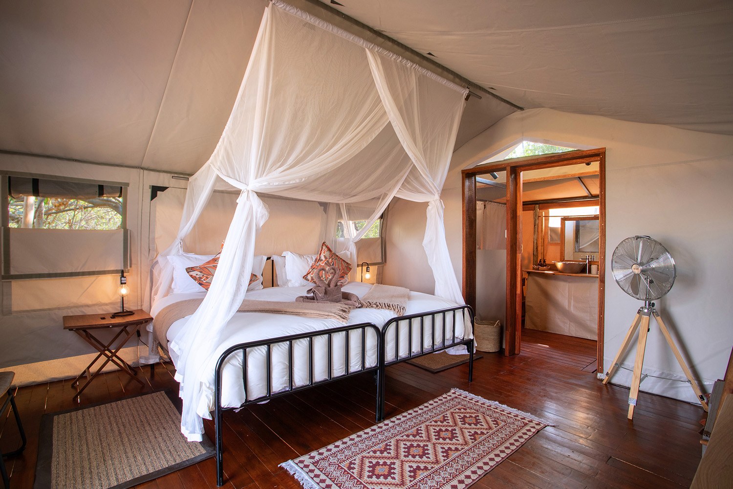 Little Maru, Delta del Okavango