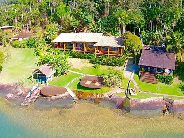 Refugio Mamangua, Paraty