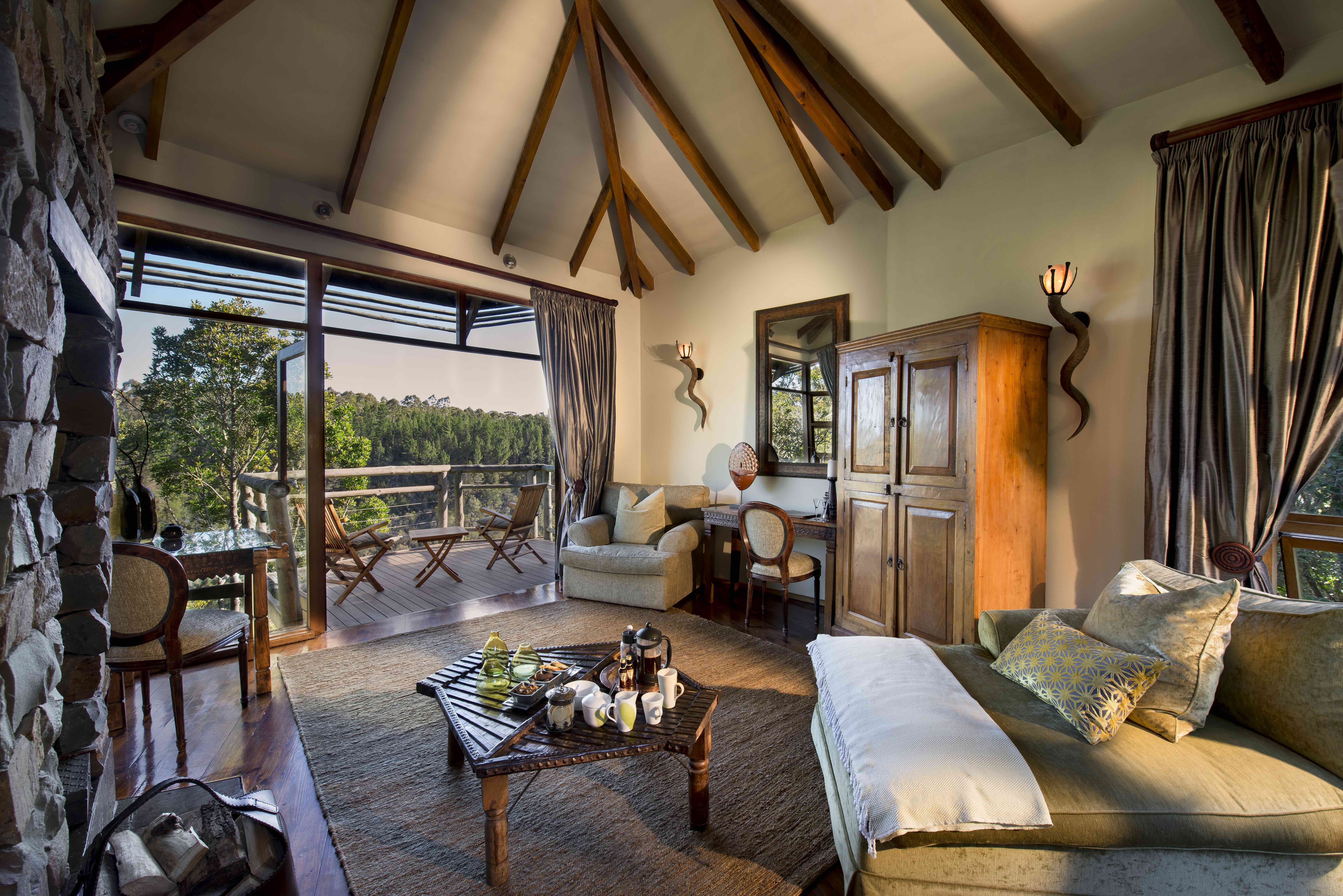 Tsala Suite Lounge:Deck